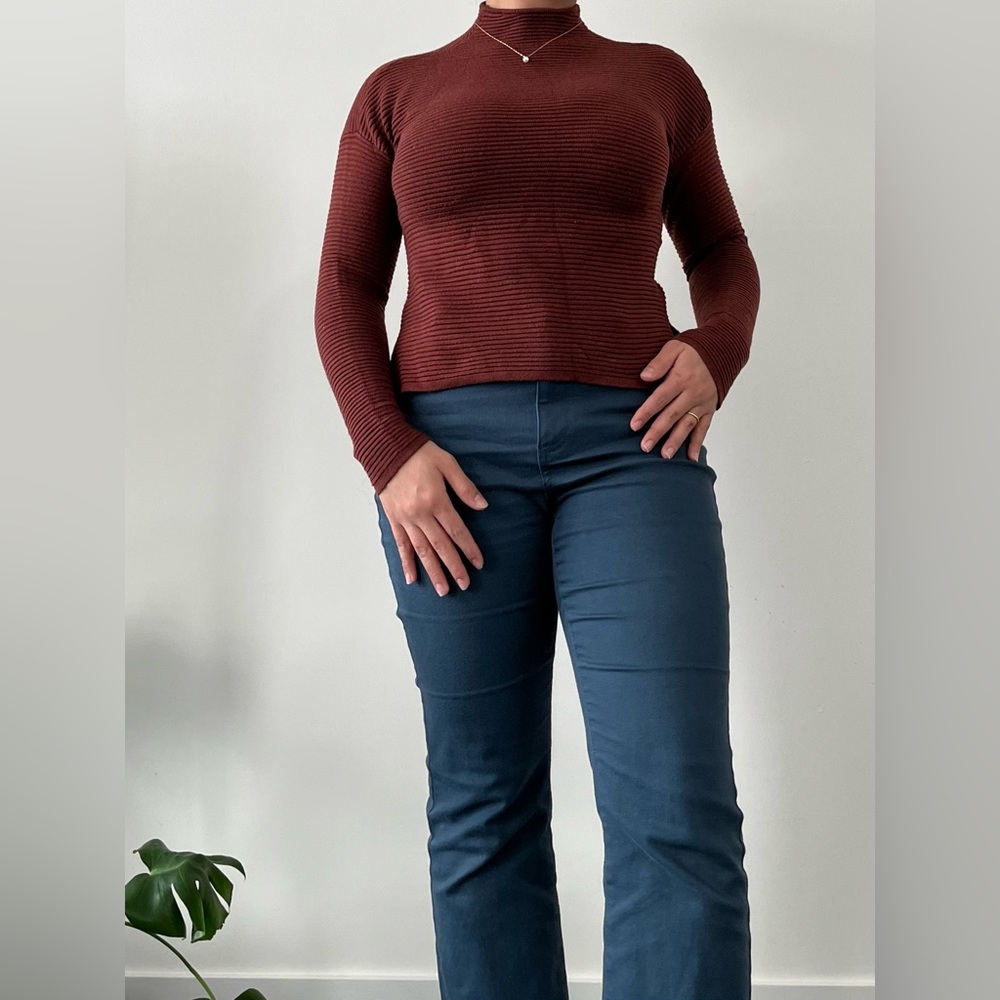 High-neck Shirt